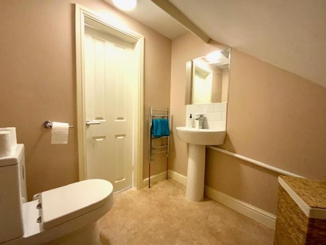 The Flat @ Sixteen Scarborough Bagian luar foto