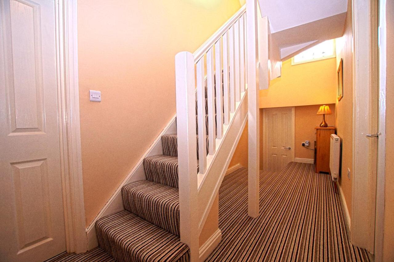 The Flat @ Sixteen Scarborough Bagian luar foto